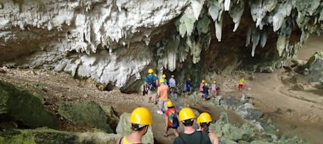 Group of tourists at Mabinay Caves