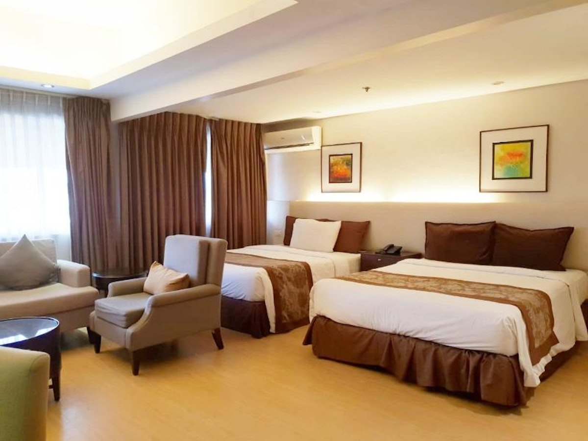 imperial-palace-suites-guide-to-the-philippines