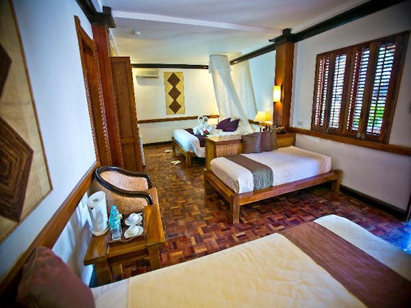 Fridays Boracay Resort Hotel