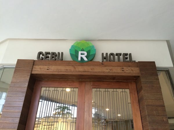 Cebu R Hotel - Mabolo Branch