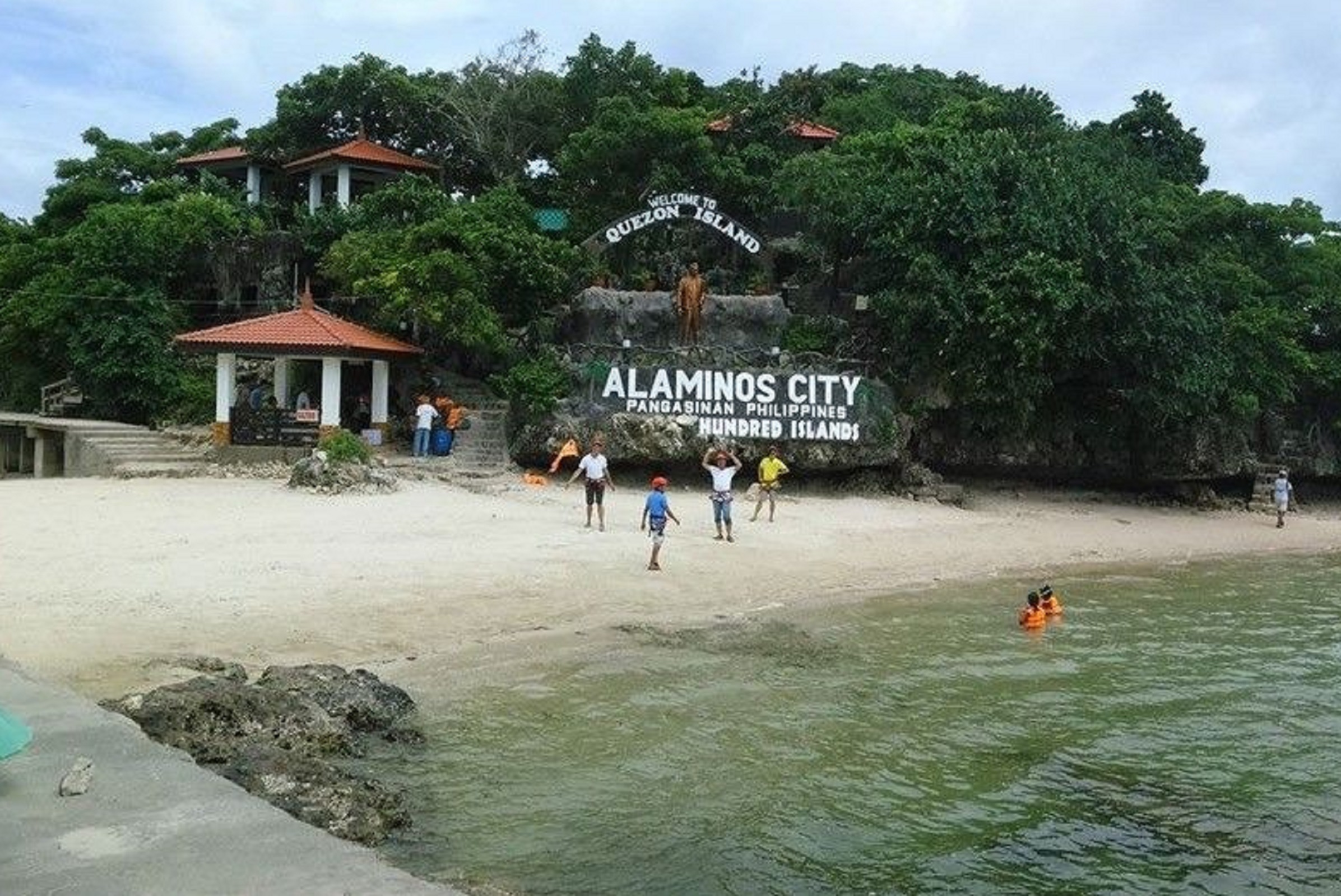 Hundred Islands Pangasinan Day Tour With Transfers From 6974