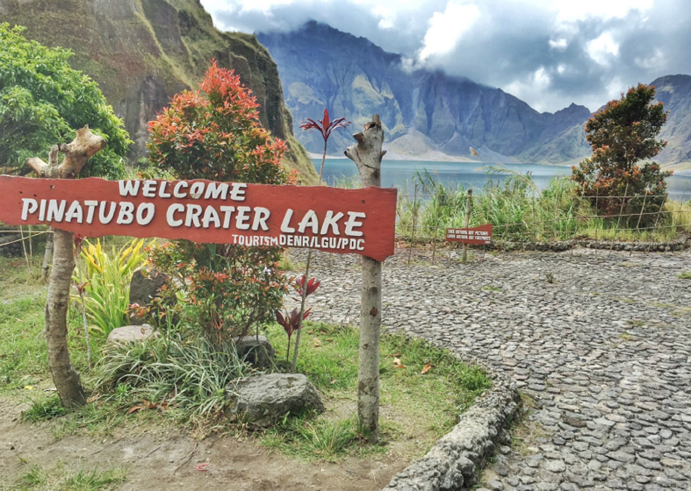 Guided Full Day Hike To Mt Pinatubo Crater Lake With 4x4 2873