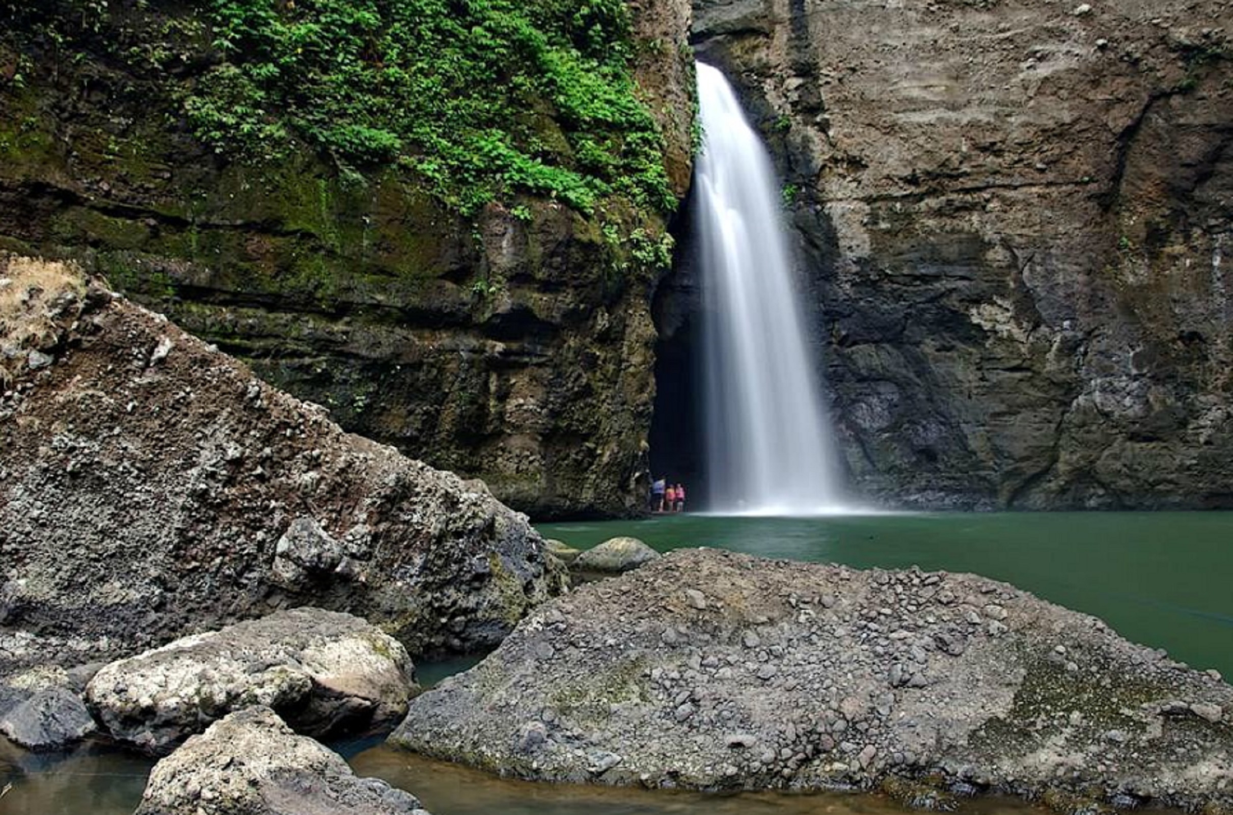 Филиппины водопад Пагсанджан