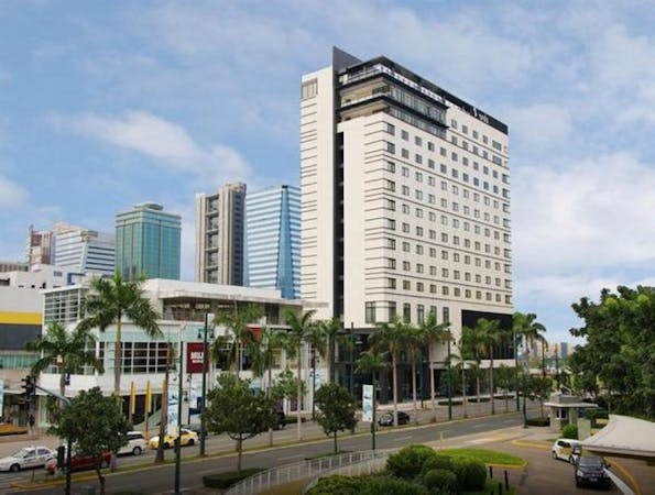 Seda Bonifacio Global City