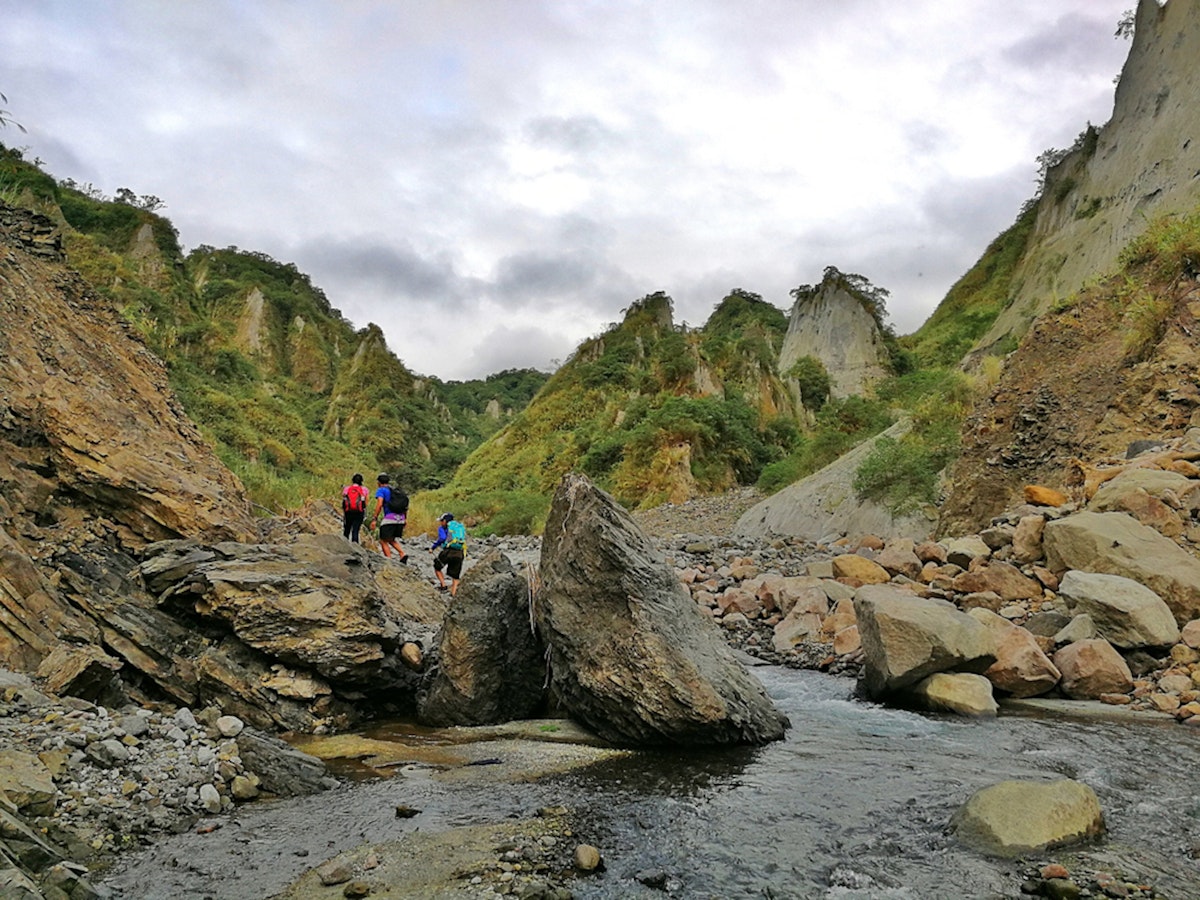 Mt Pinatubo Private Day Hike Tour With 4x4 Ride Lunch 0585
