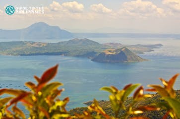 Best Tagaytay Tourist Spots: Taal Lake View, Picnic Grove, &amp; Sky Ranch