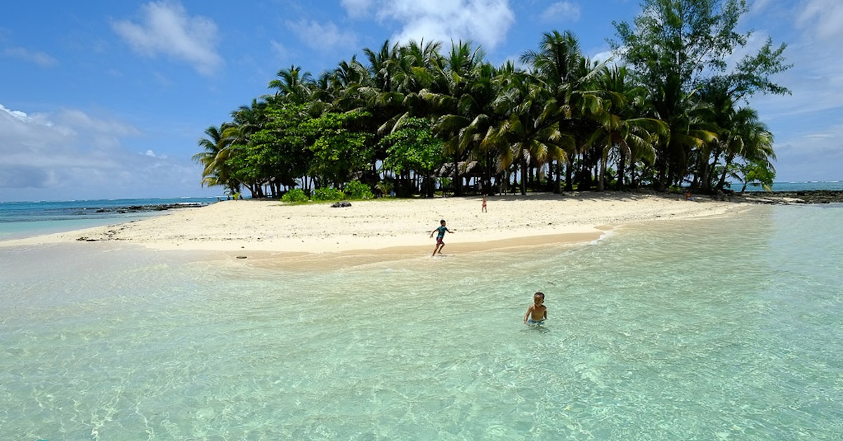 Top 18 Tourist Spots in Siargao | Guide to the Philippines