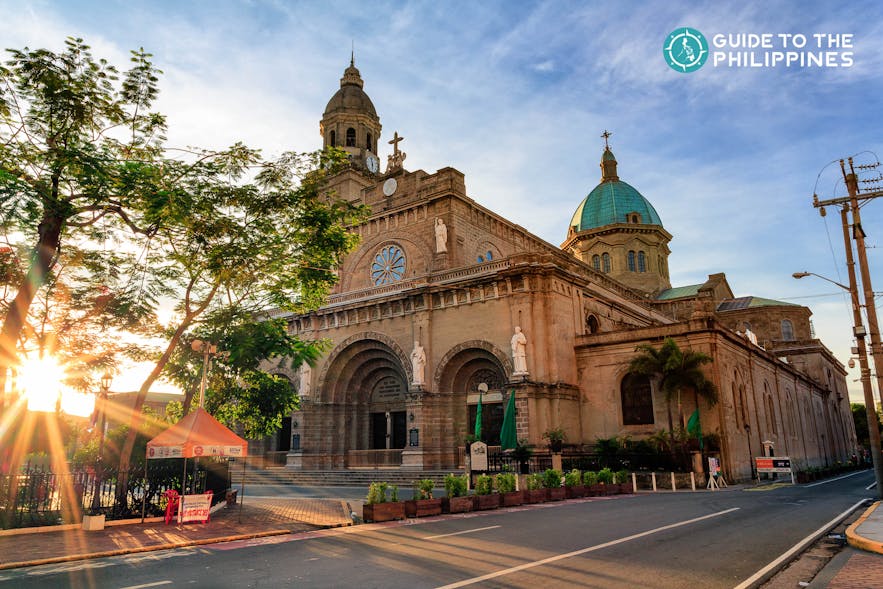 Sunset at Philippines' Manila Cathedral