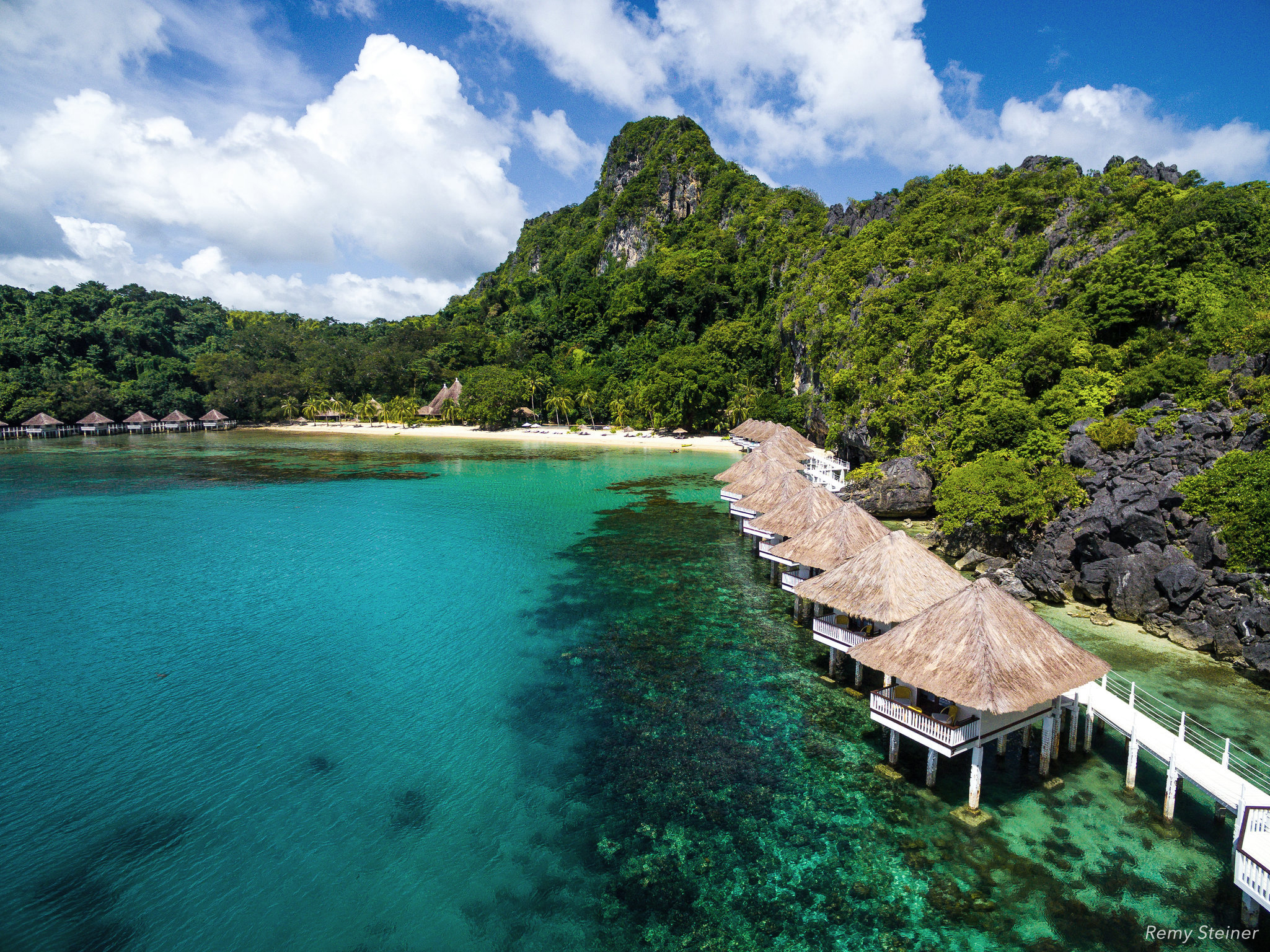 10 Most Beautiful Beach Resorts In The Philippines | Guid...