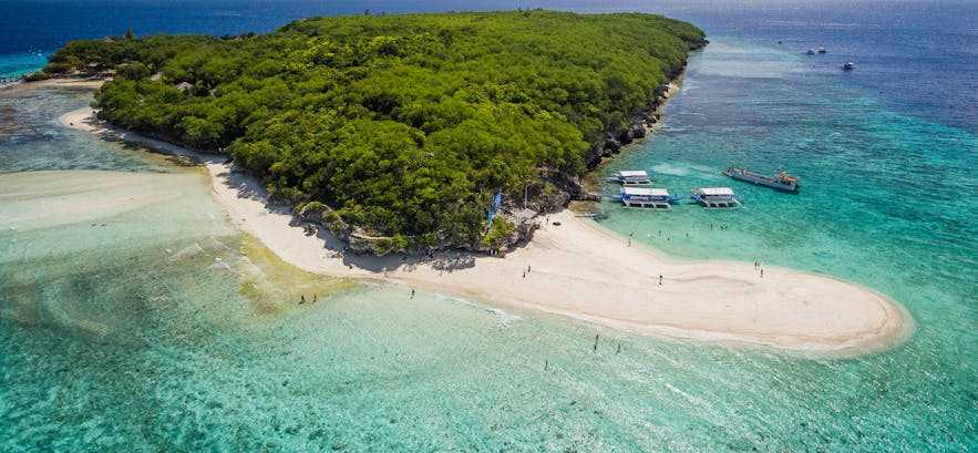 Sumilon Island, in Oslob, Cebu