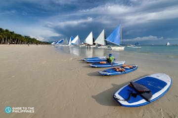 22 个长滩岛最佳活动和旅游景点：白沙滩水上活动与岛屿游览