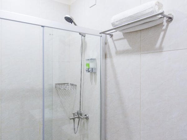 Shower room of an 18 Suites Cebu room
