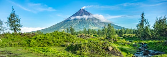 Mayon Volcano Tours