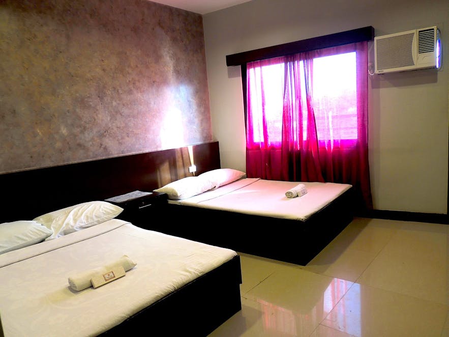 Double room at Rachel's Place Hotel and Restaurant in Tawi-Tawi, Philippines