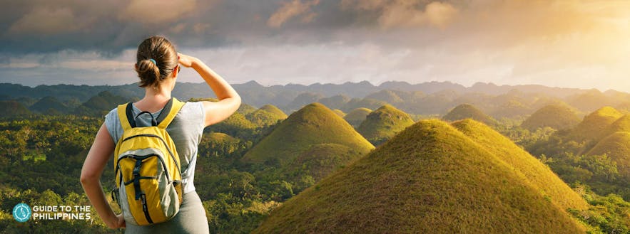 Backpacker in Bohol's famous Chocolate Hills
