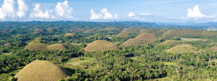 The amazing Chocolate Hills in Bohol, Philippines
