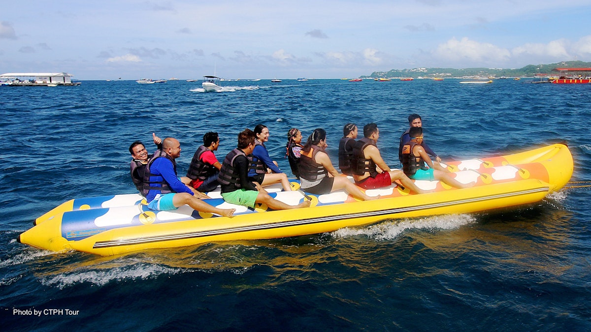 Boracay Island Hopping And Banana Boat Water Activity Share