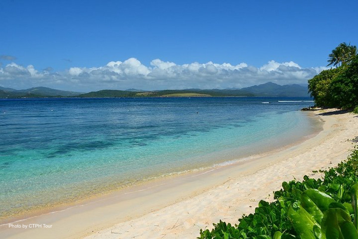 beach day tour subic