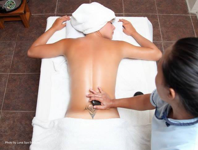 Hot stone massage experience in Luna Spa Boracay