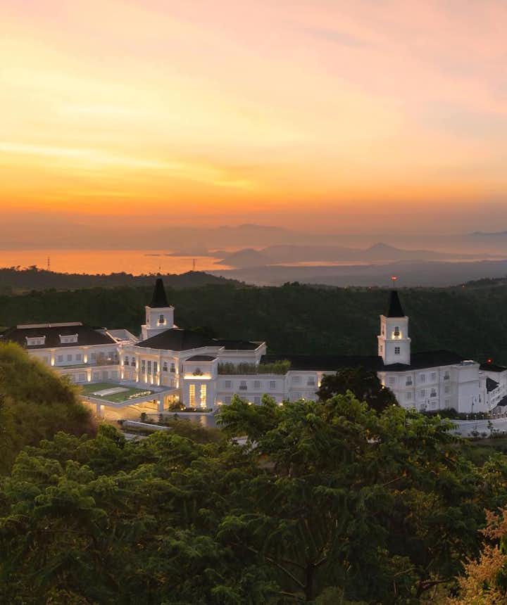 11 Best Hotels in Tagaytay Philippines: Taal View, Family-Friendly, Buffet Restaurants
