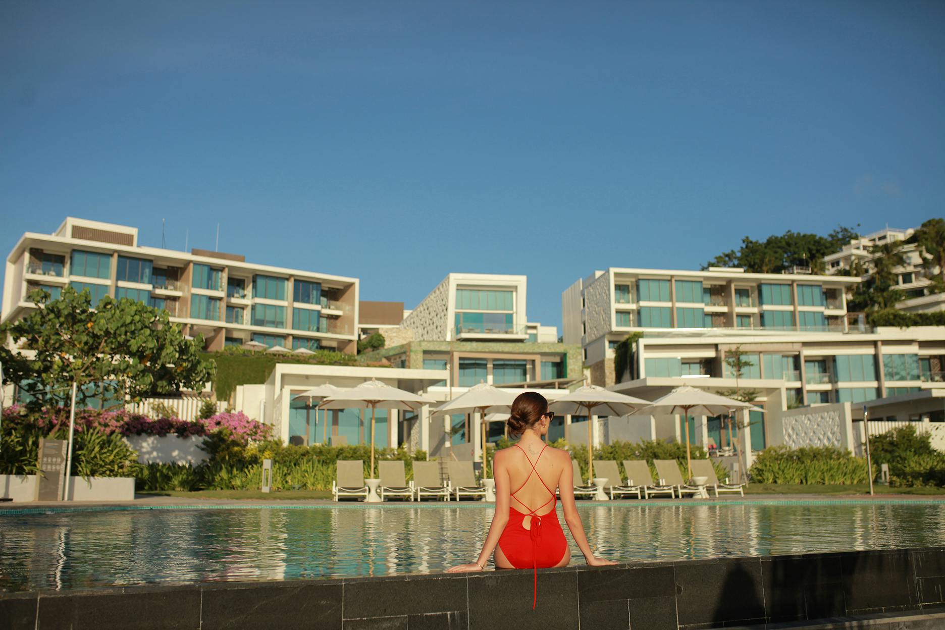 3d2n-boracay-package-with-airfare-crimson-resort-from-manila