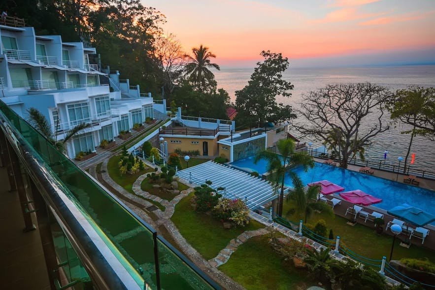Sunset view in Anilao Awari Bay Resort
