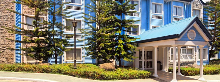 Entrance to the Microtel by Wyndham Baguio