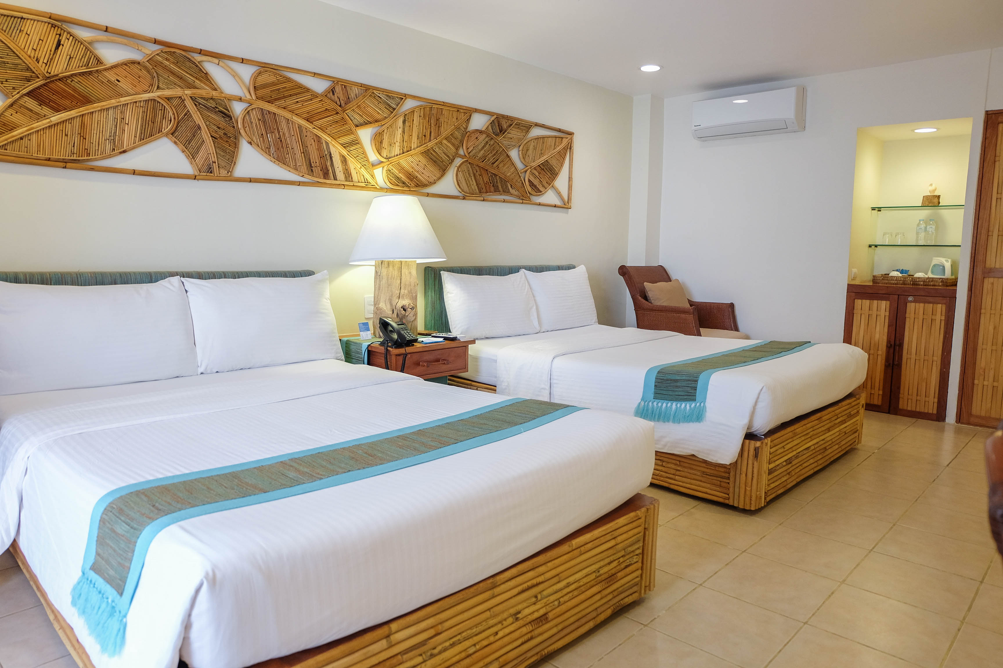 Deluxe Room included to Bluewater Maribago Resort & Philippine Airlines package