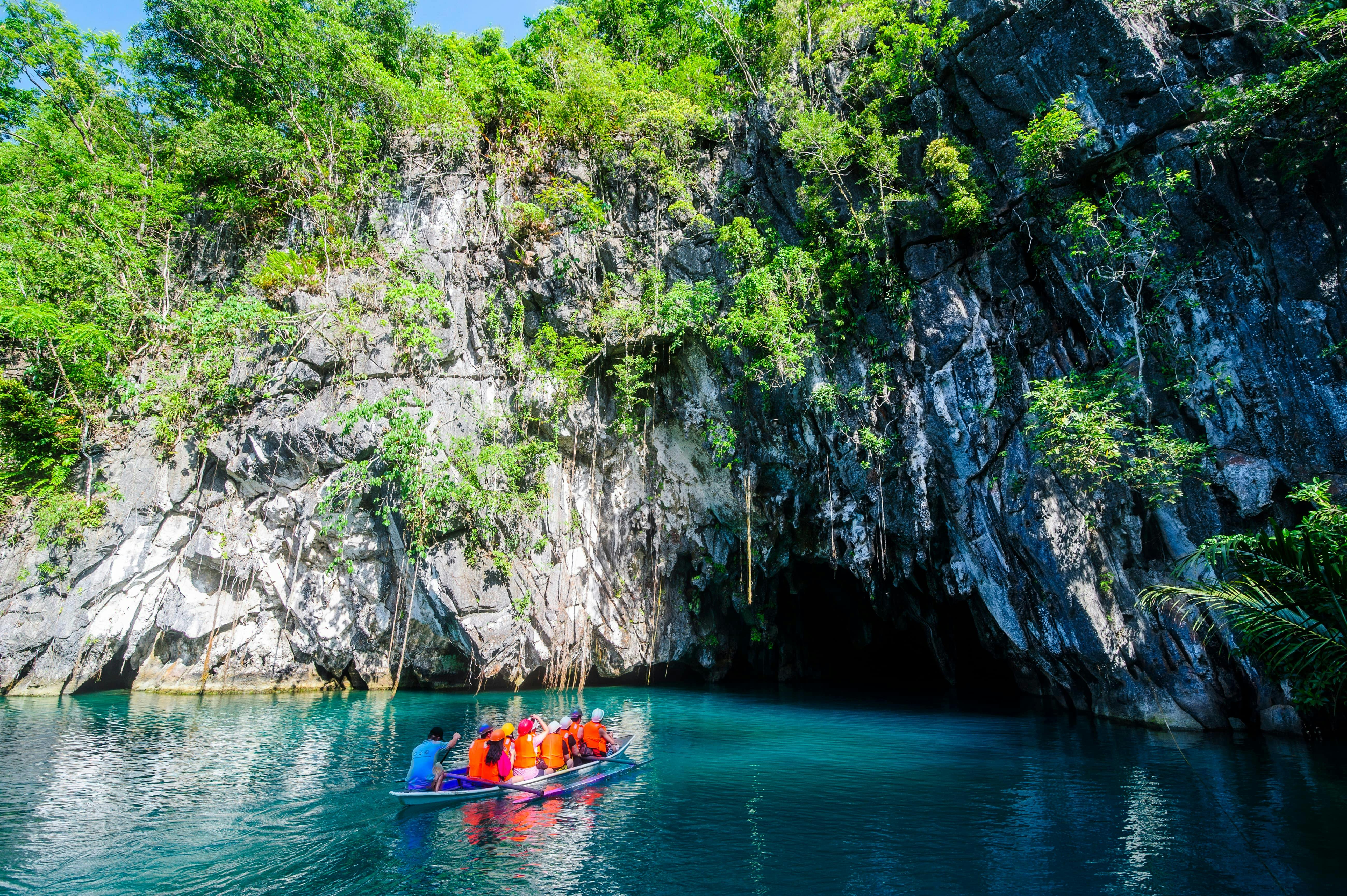 A boat full of travelers about to explore Puerto Princesa Underground River