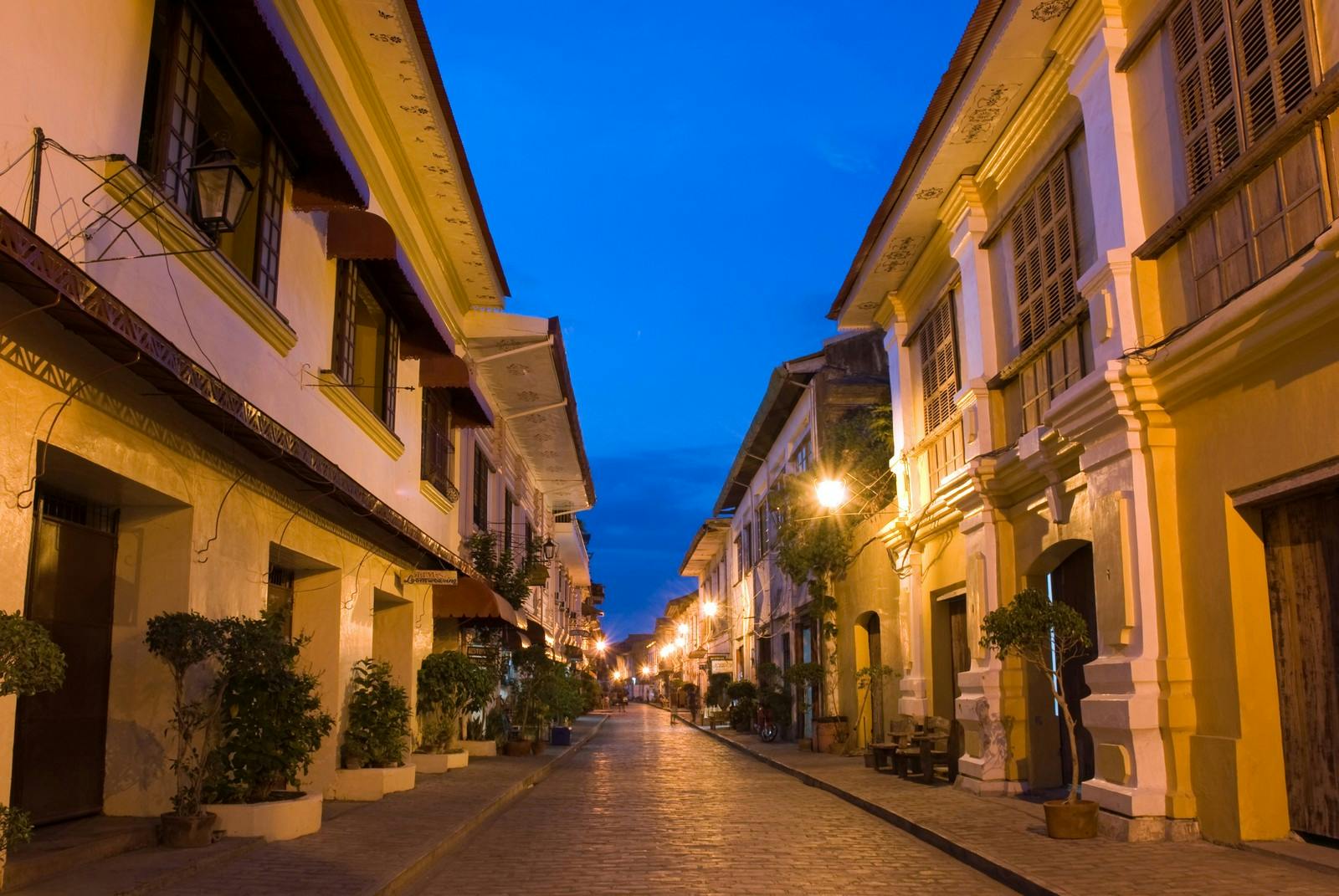 Lit up streets of Calle Crisologo at night