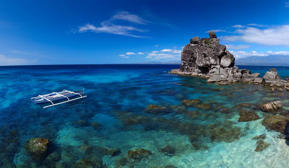 Deep blue waters of Apo Island in Dumaguete