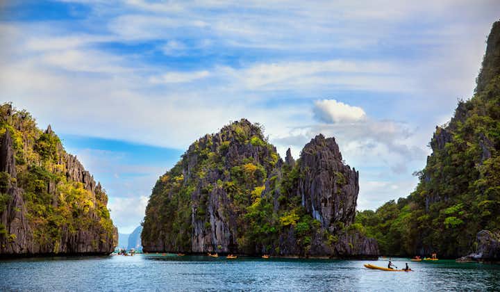 Beautiful rock formations and blue waters of Shimizu Island in El Nido