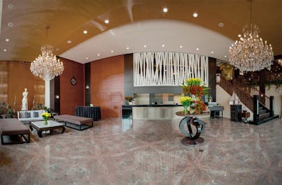 Reception of Venus Parkview Hotel Stay