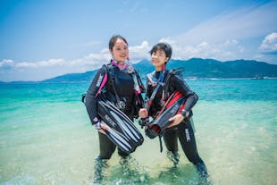 Two girls before going on a fun dives session in Mactan Cebu