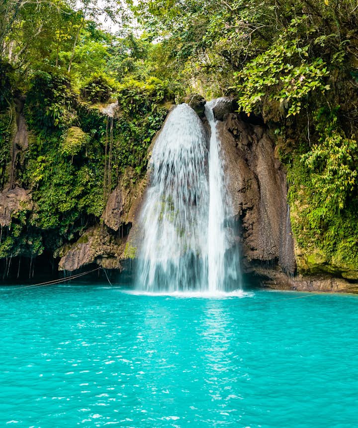 15 Best Scenic Waterfalls in the Philippines