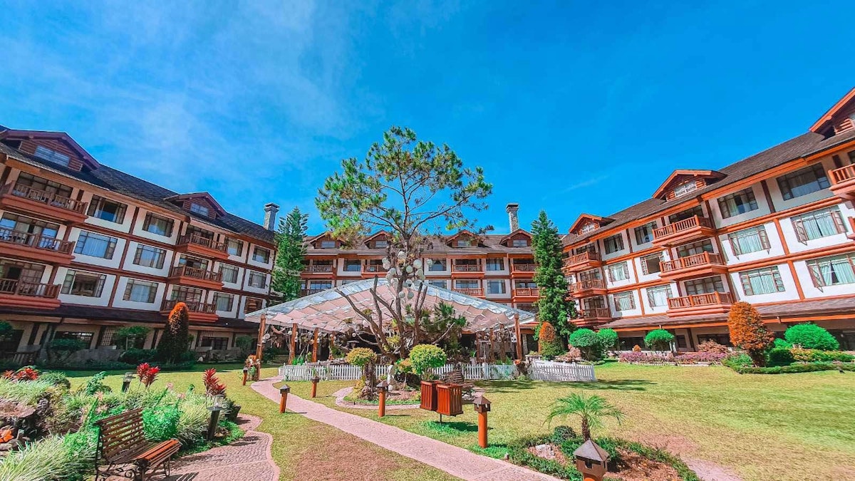 5D4N Baguio Package with Airfare | The Manor Hotel from C...