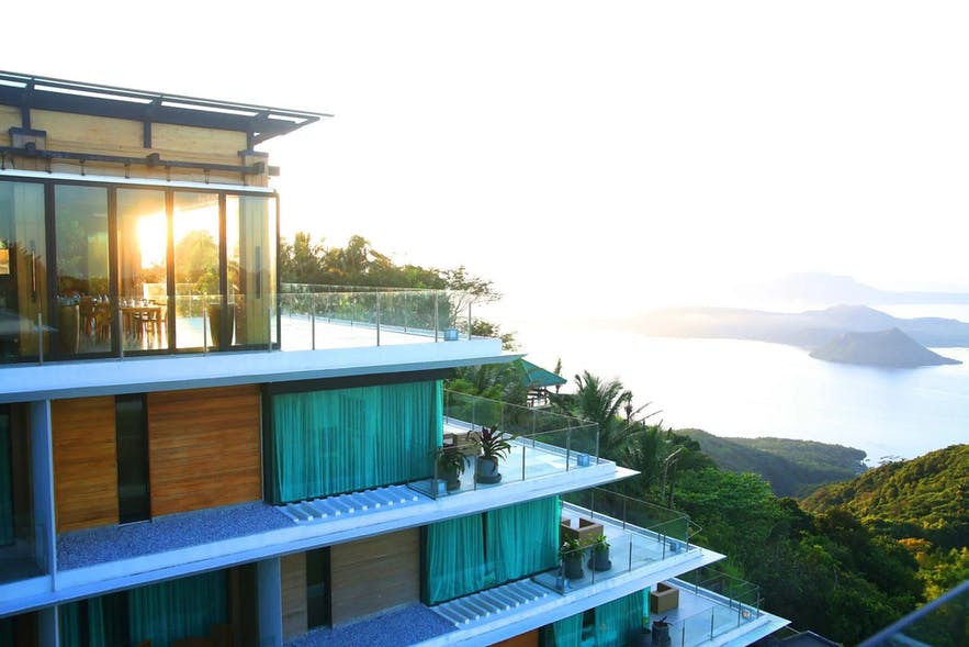 12 Best Tagaytay City Hotels With Stunning View Of Taal V...