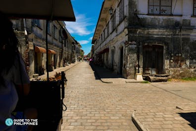 Spanish style streets of Calle Crisologo in Vigan