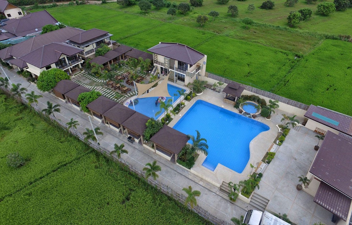 best resort in pampanga day trip