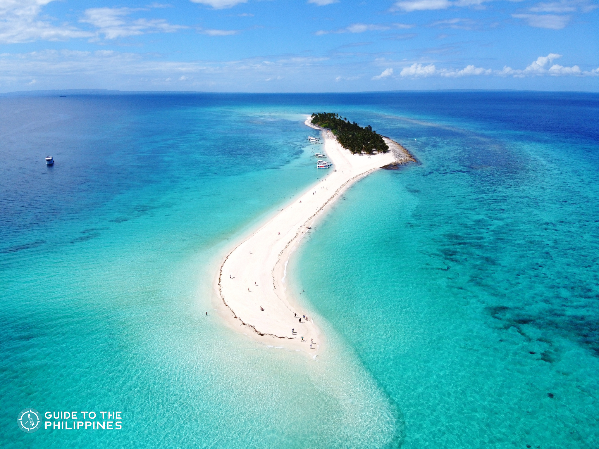 15 Must-Visit Visayas Tourist Spots: Boracay White Beach, Cebu Diving, Bohol Countryside