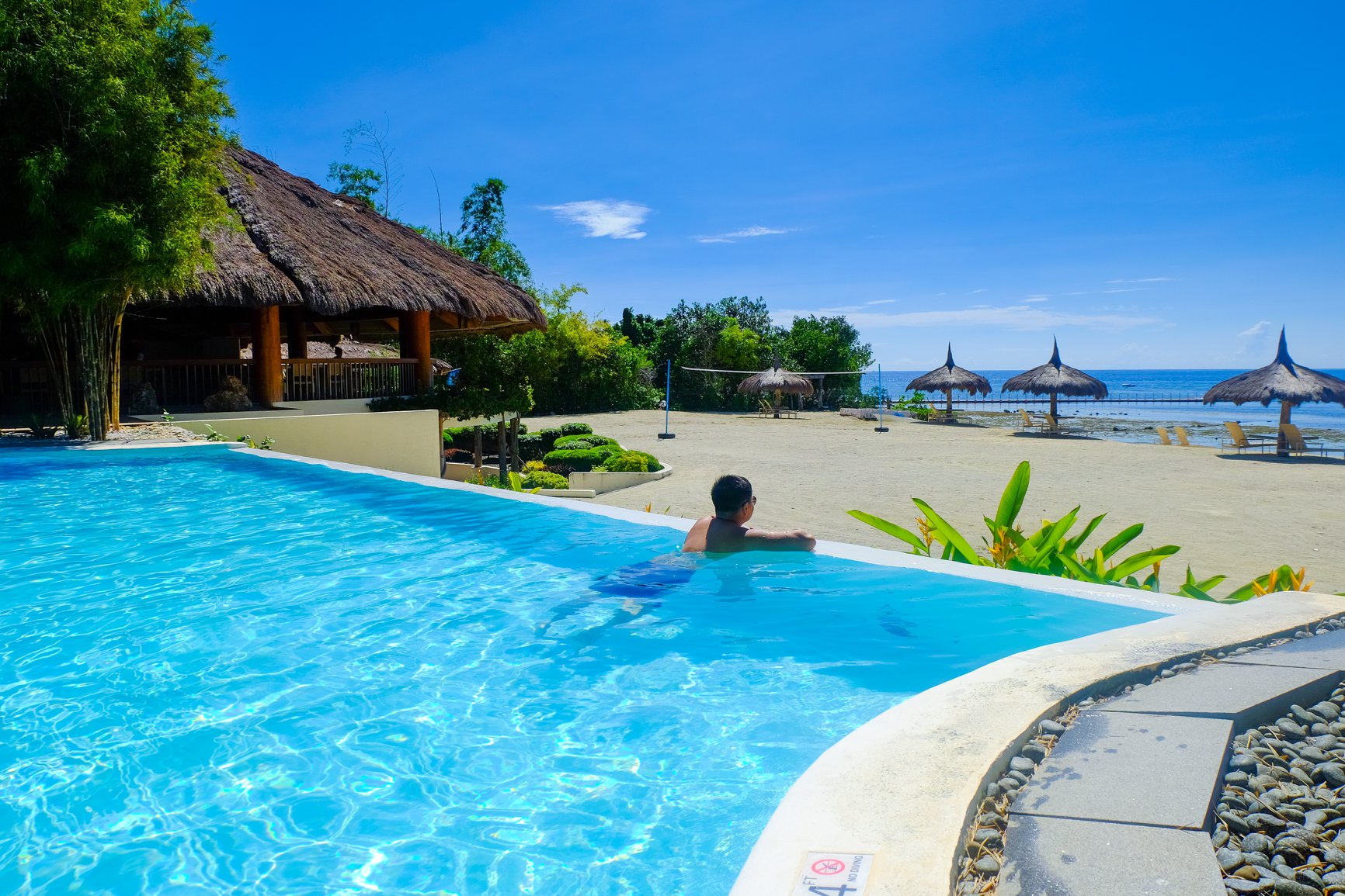 16 Best Beachfront Resorts In Bohol Island Philippines: Alona Beach ...