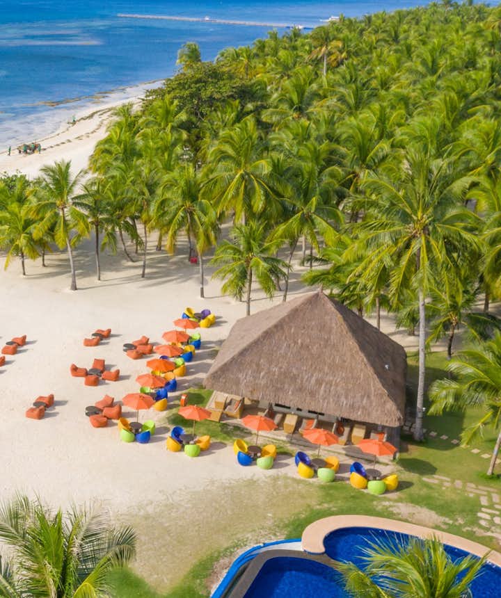 South Palms Resort's beachfront