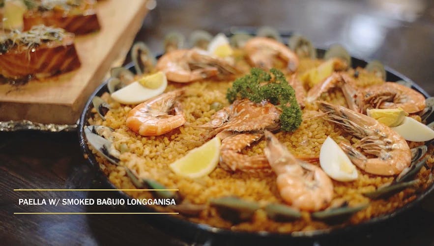 A paella with Baguio longganisa at Cocina del Sol