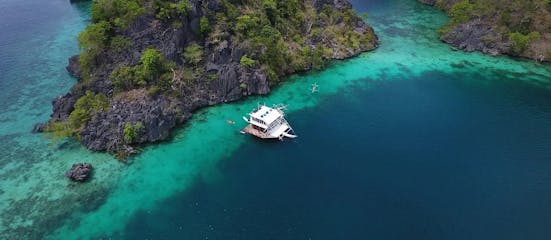 Top 5 Floating House Resorts in the Philippines: El Nido, Coron, Laguna 