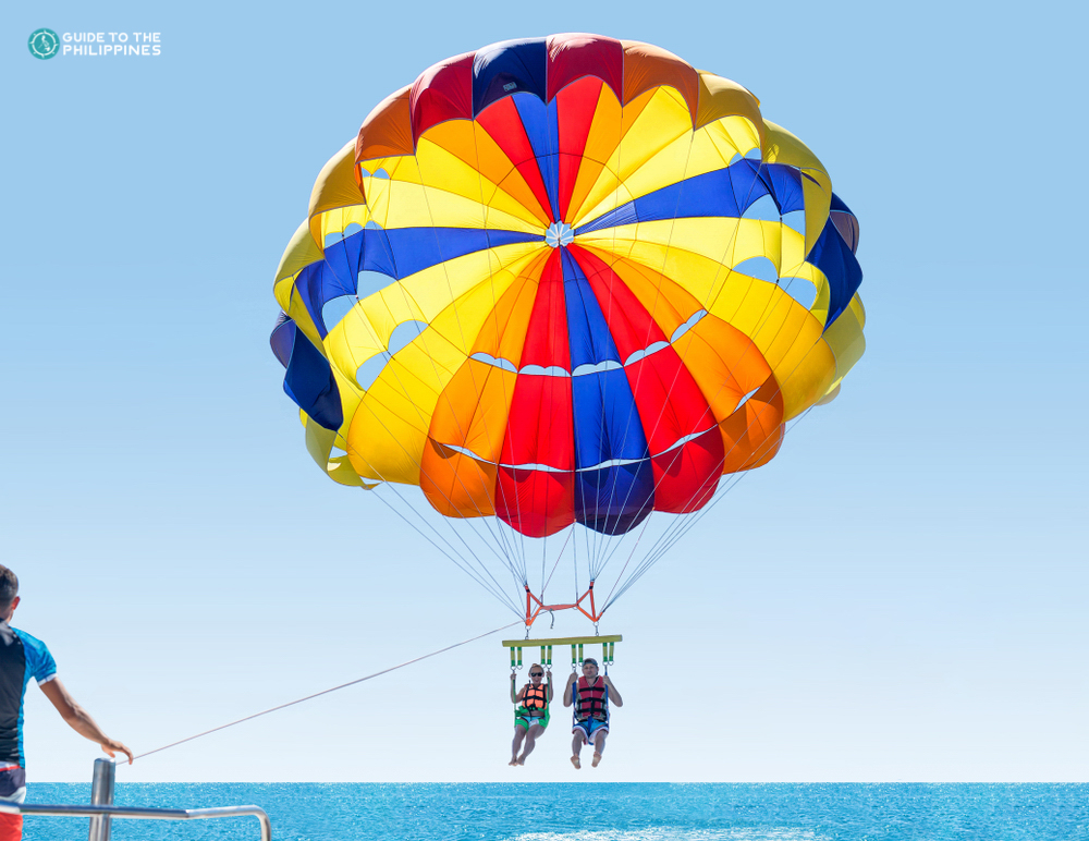 Double flyer parasailing in Boracay