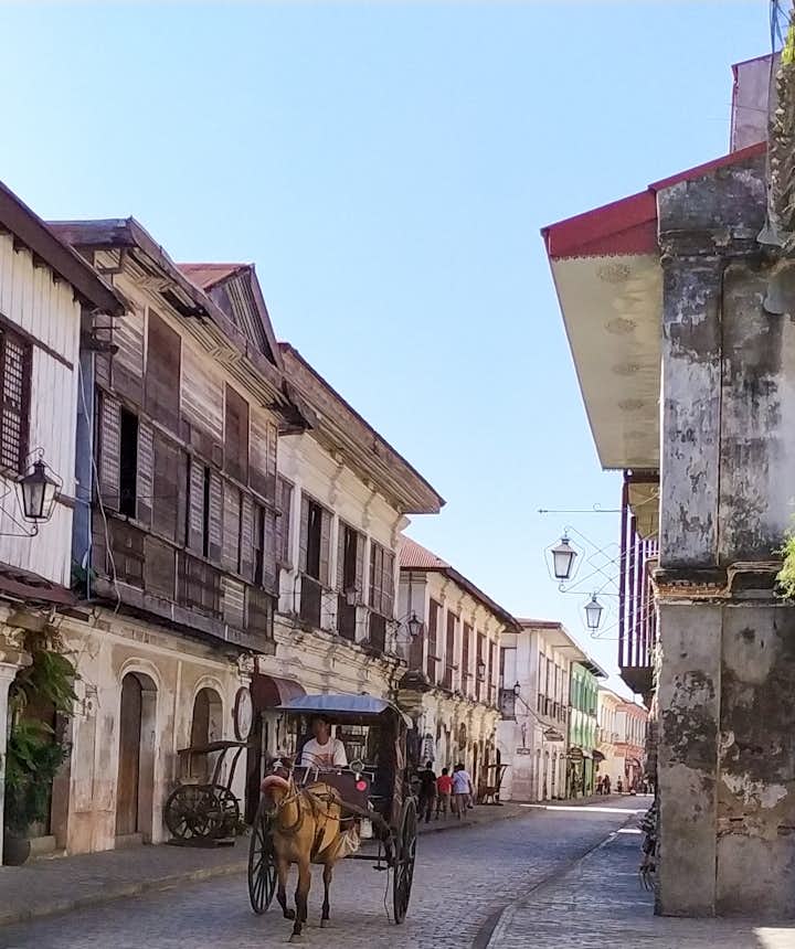 Where to Eat in Vigan: Best Restaurants &amp; Must-Try Local Food