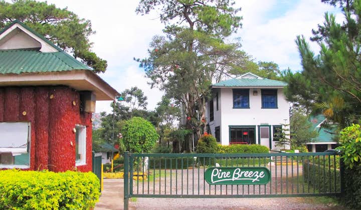 Facade of Pine Breeze Cottages Baguio