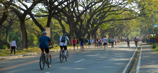 Cyclists in Diliman, Quezon City.jpg