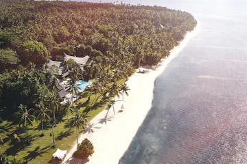 12 Best Siargao Resorts for Groups: Budget-Friendly, For Families &amp; Large Groups, Beachfront