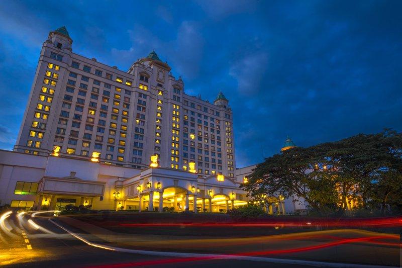 12 Best Luxury Hotels In Cebu: 5-Star Hotels, Luxury Resorts ...